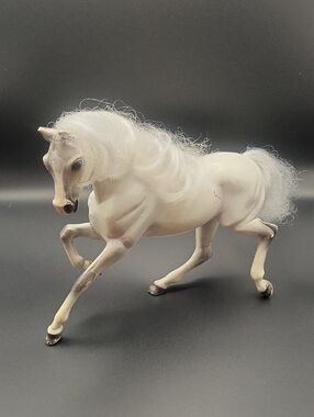 Breyer Horse with Brushable Mane & Tail